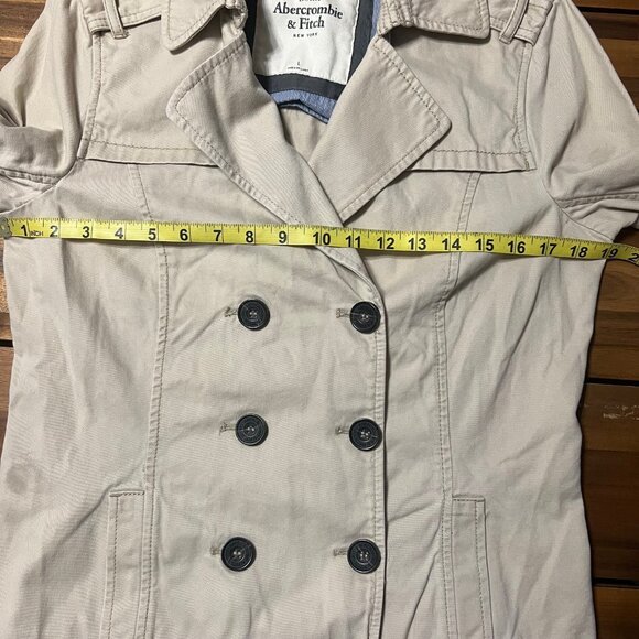 Abercrombie and Fitch Khaki Cropped Trench Coat Size Large - Picture 5 of 5